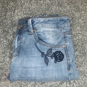 Flower rip jeans high waste